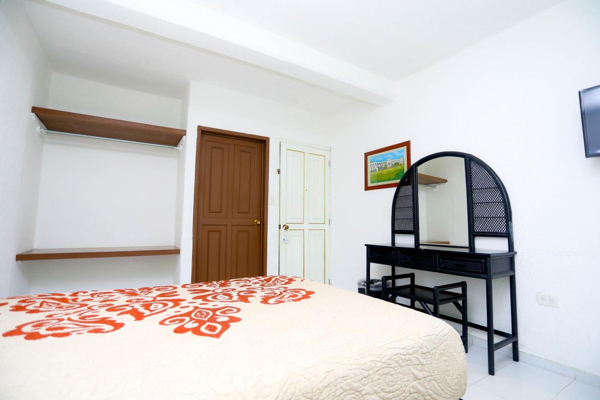Hotel Maria De Lourdes Cancun Luaran gambar