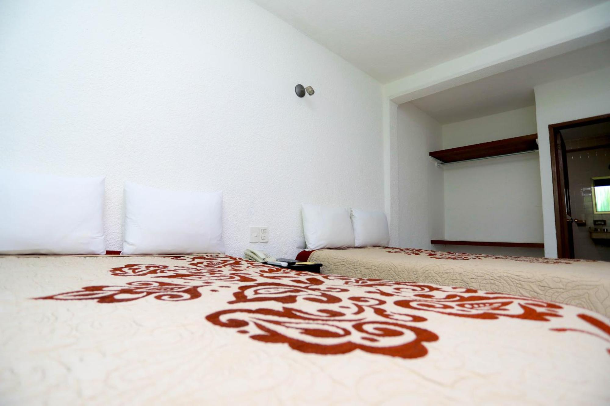 Hotel Maria De Lourdes Cancun Luaran gambar