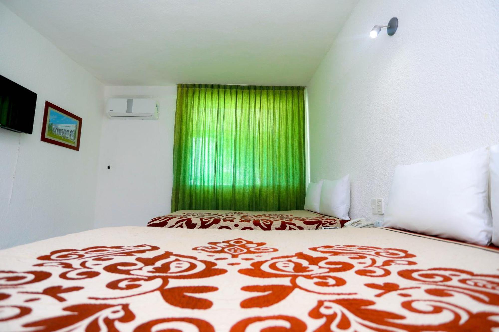 Hotel Maria De Lourdes Cancun Luaran gambar